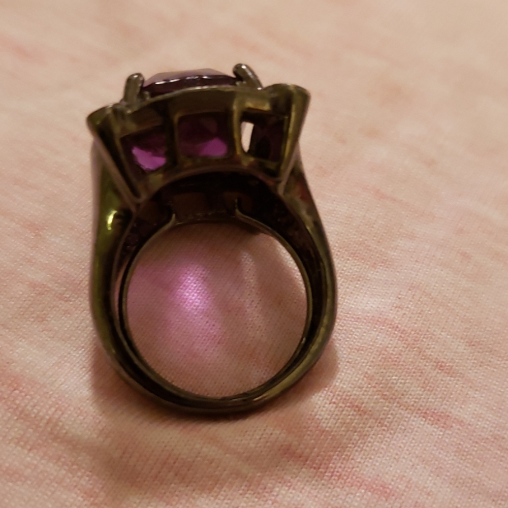 Purple square ring - Picture 2 of 3